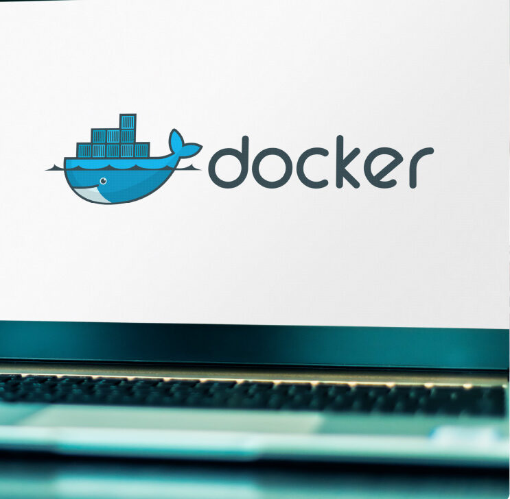 Docker Tutorial: How to Use Docker, Docker Client & Docker Compose (2025 Insights) 2 docker vs virtual machine